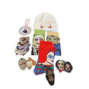 Horror Movie Lot Memorabilia And Accessories Socks Hat Stickers Patches Myers IT
